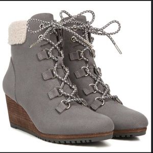 NEW Dr. Scholl's Women's Charmer Booties - Dark Shadow